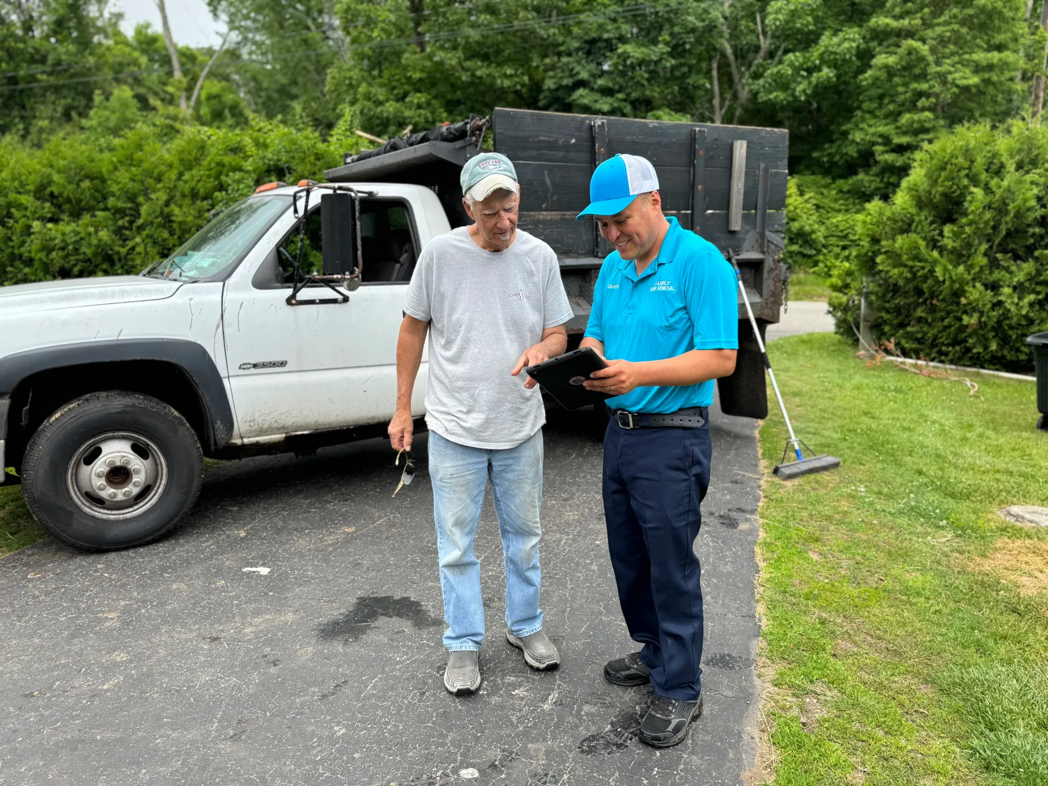 Family Cleanout truck with crew — transparent, all-inclusive junk removal pricing in Connecticut