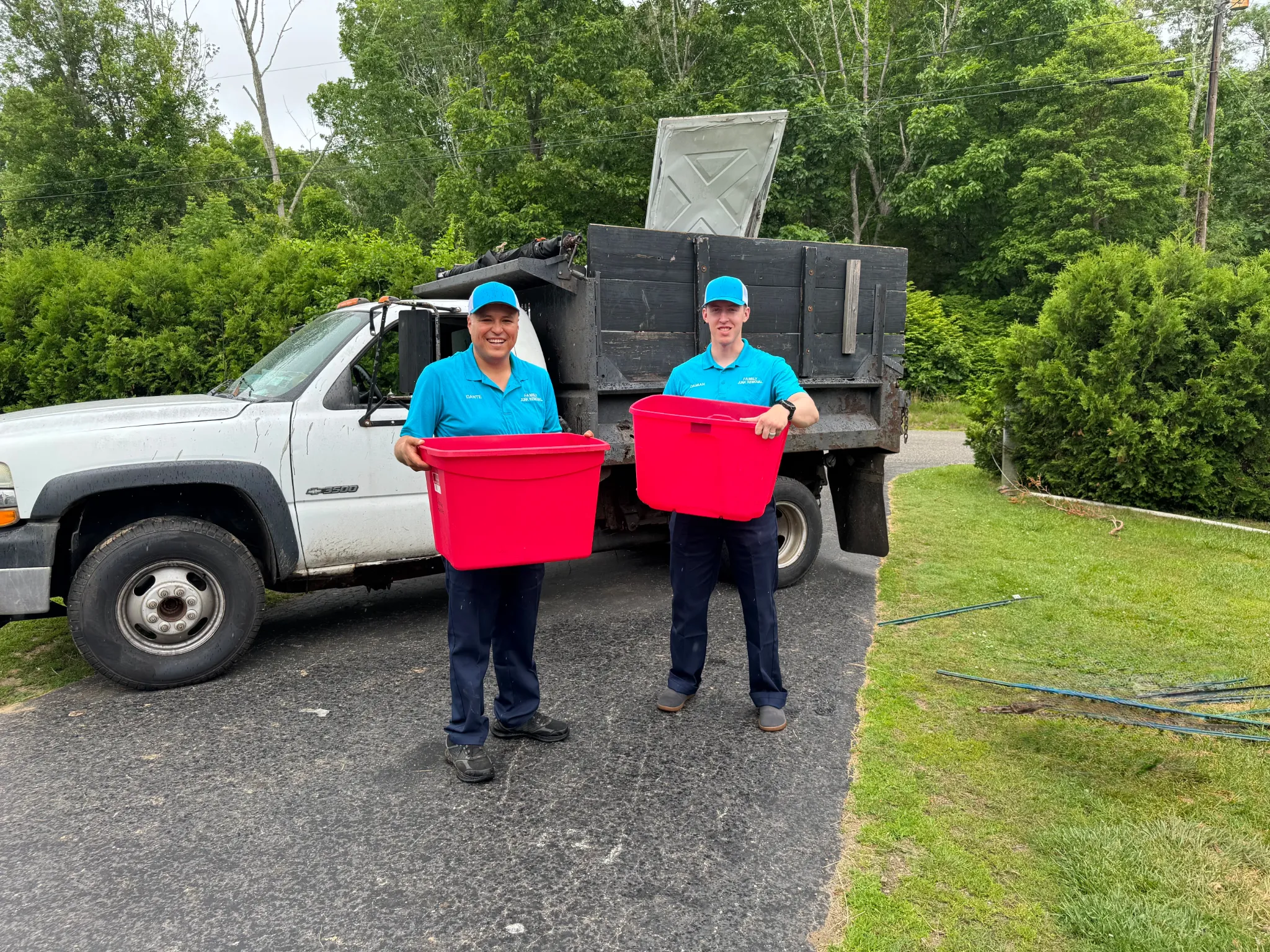 Family Cleanout emergency crew ready for immediate junk removal response in Connecticut